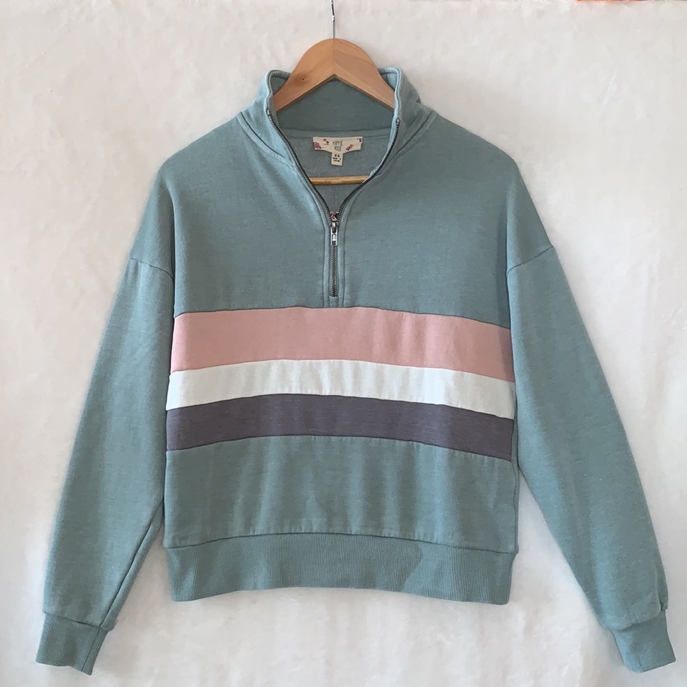 NWT✨Hippie Rose 1/4 Zip Pullover Size XS